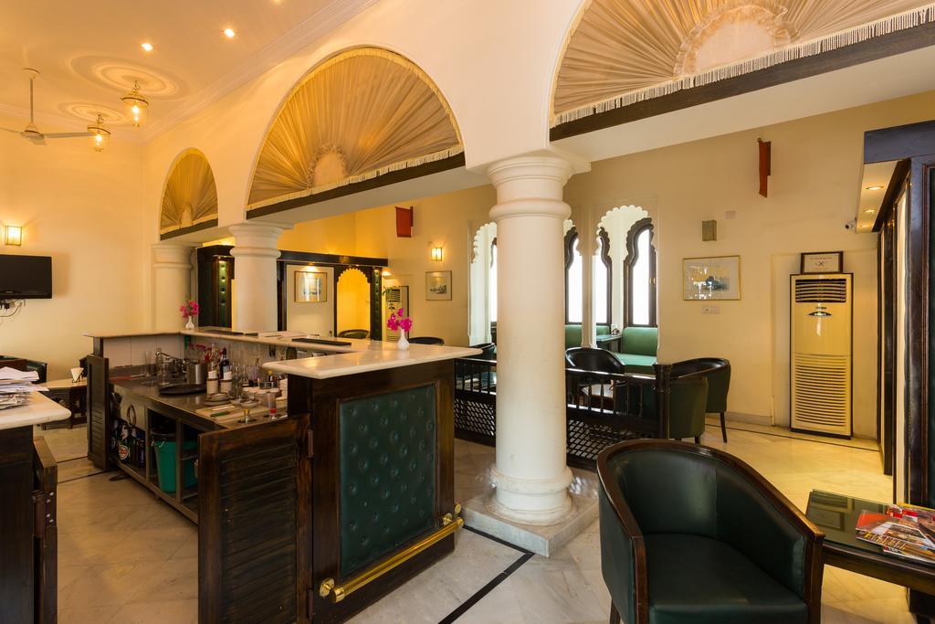 Garden Hotel - Heritage By Hrh Group Of Hotels Udaipur Eksteriør billede