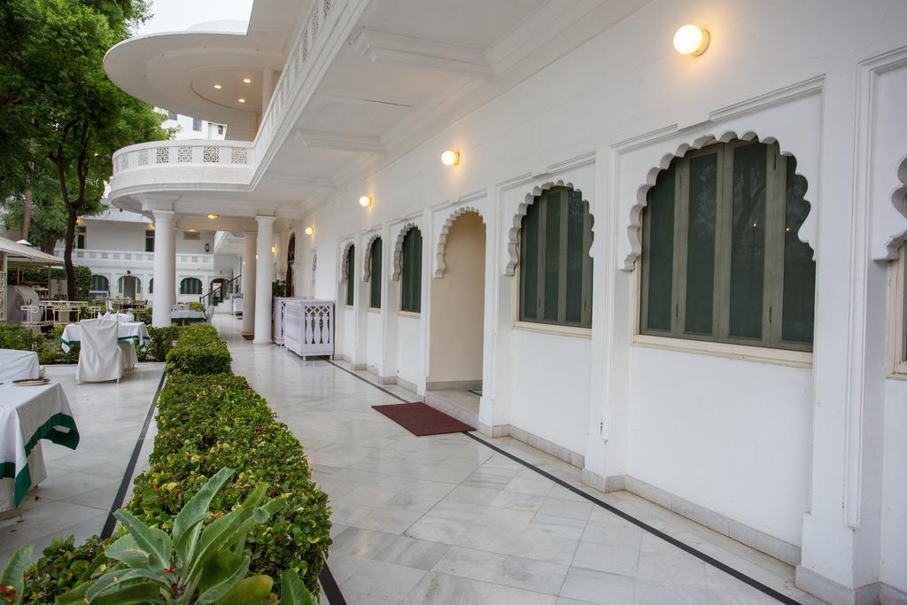 Garden Hotel - Heritage By Hrh Group Of Hotels Udaipur Eksteriør billede